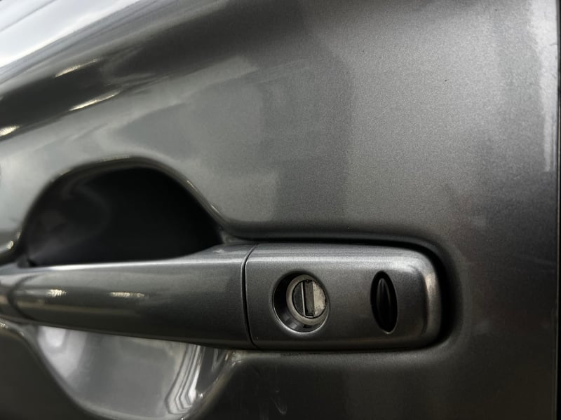 Car Thumb