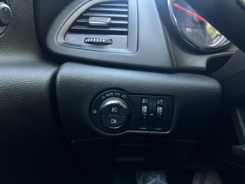 Car Thumb