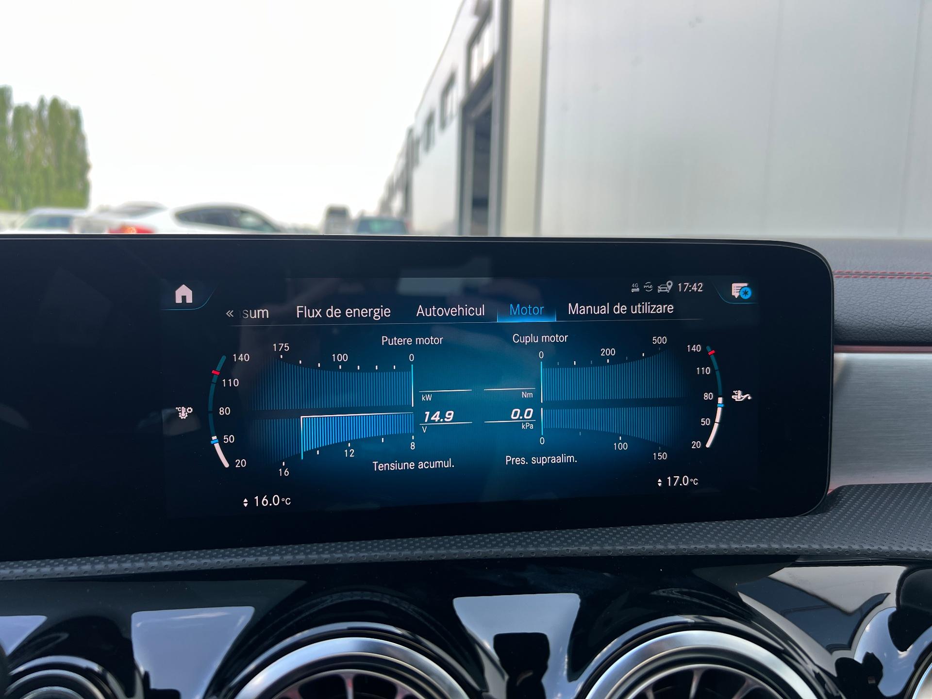 Mercedes-Benz-CLA
