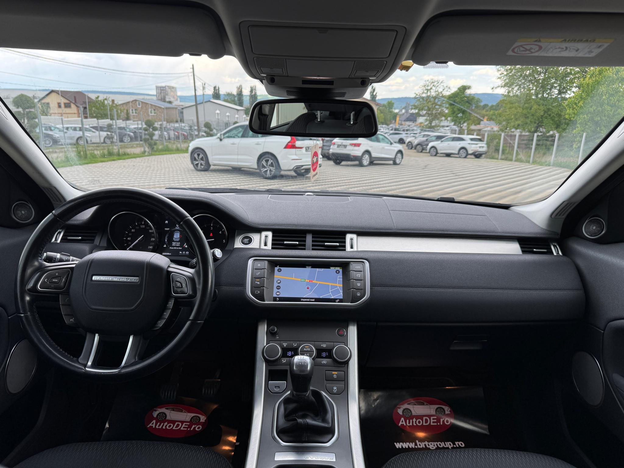 Land Rover-Range Rover Evoque