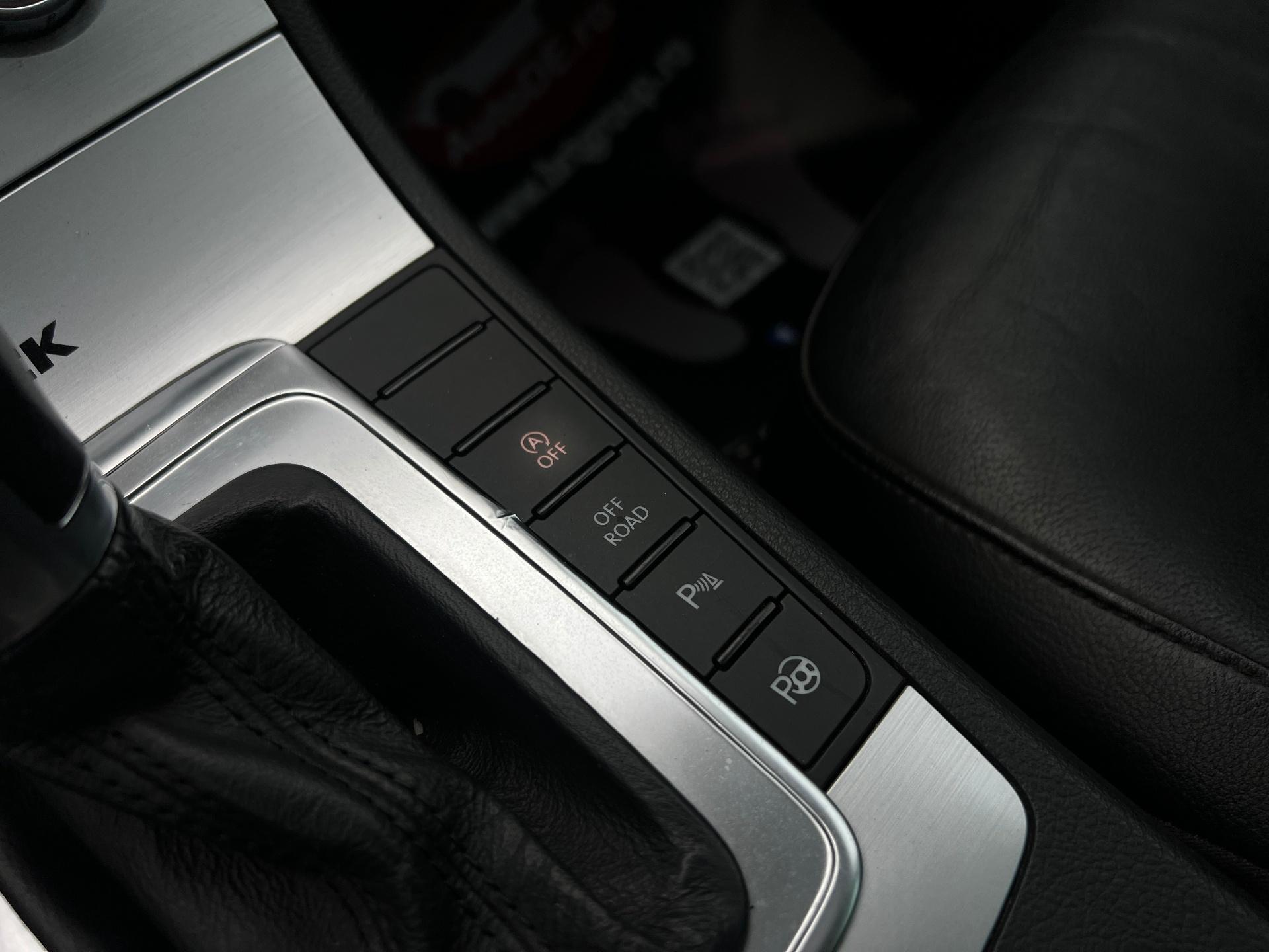 Volkswagen-Passat Alltrack