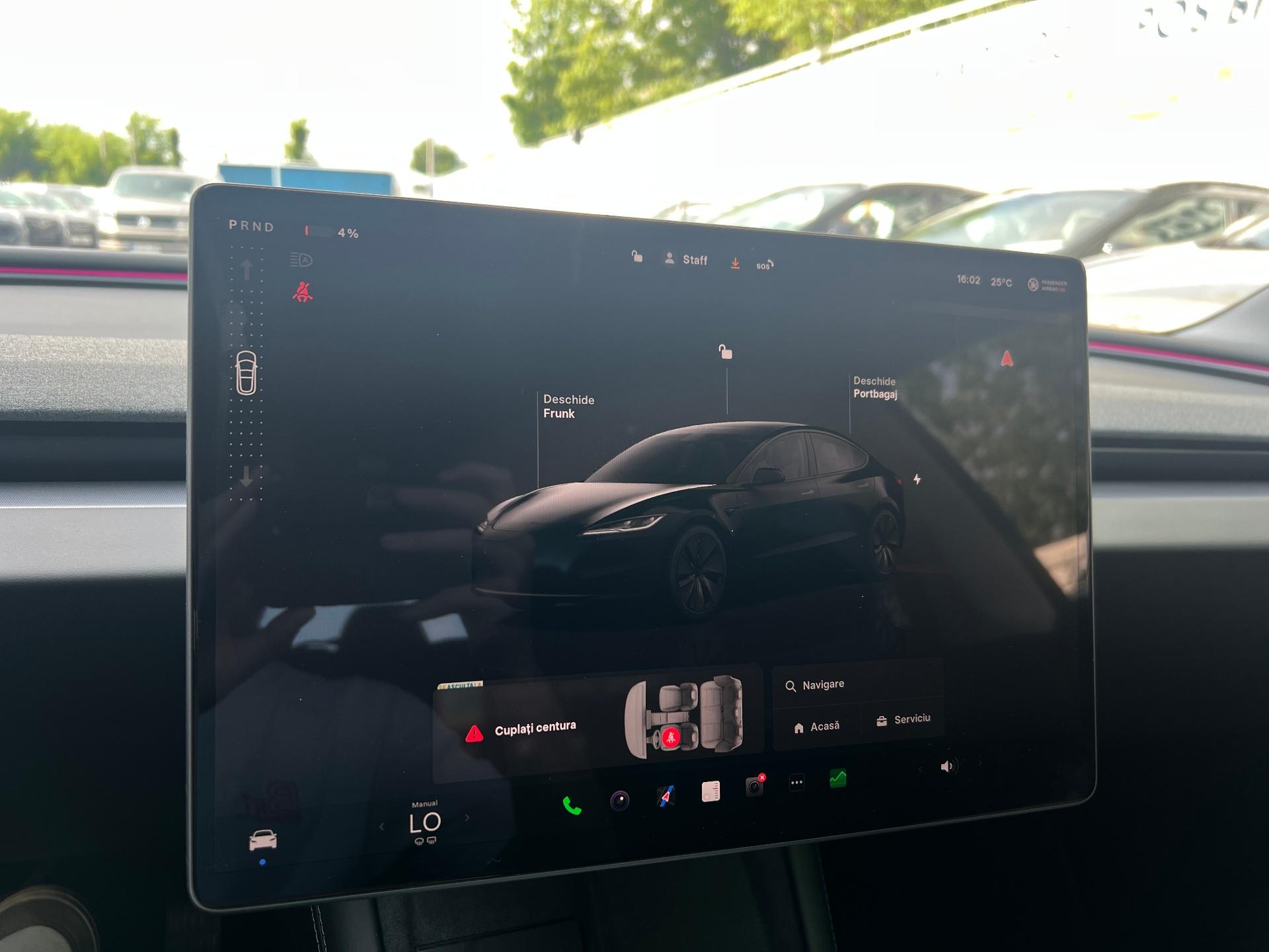 Tesla-Model 3