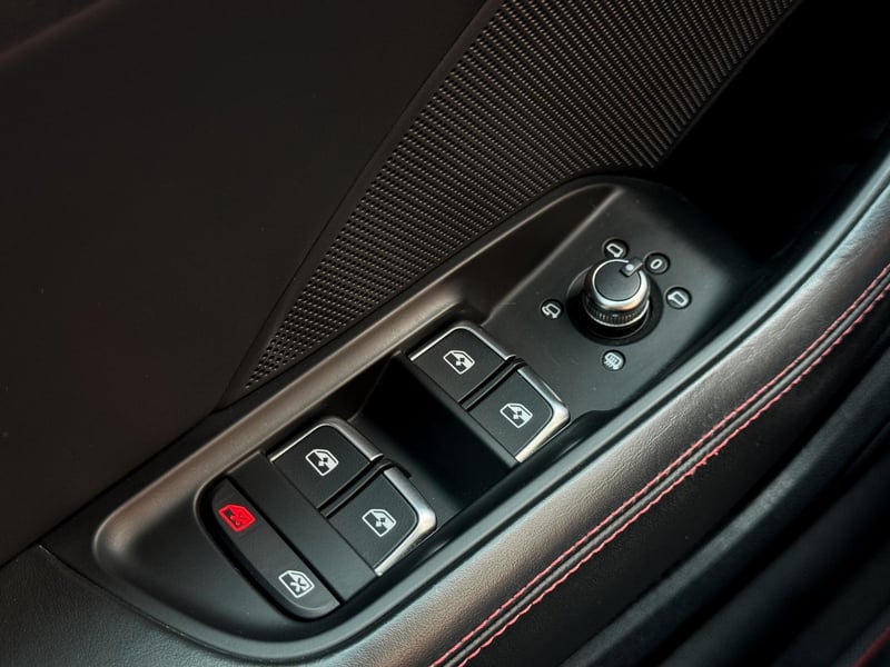 Car Thumb