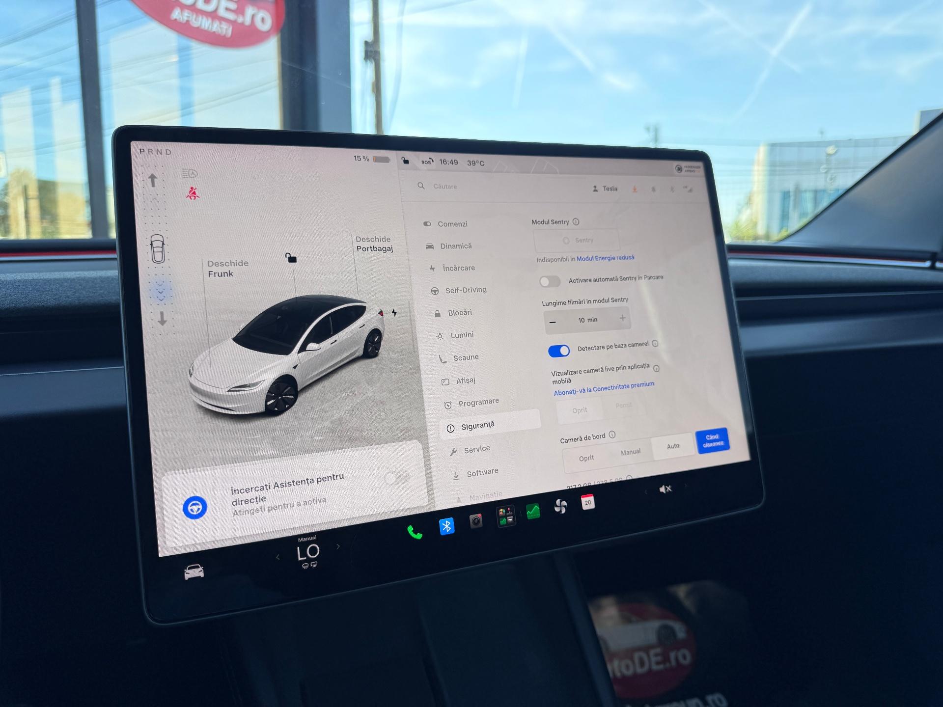 Tesla-Model 3