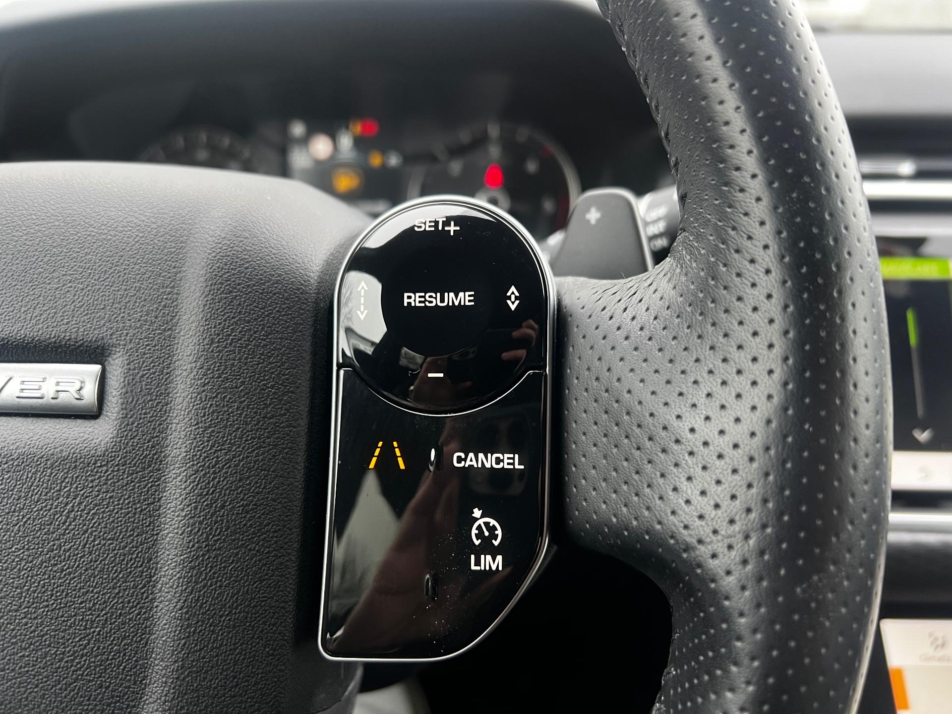 Land Rover-Range Rover Velar