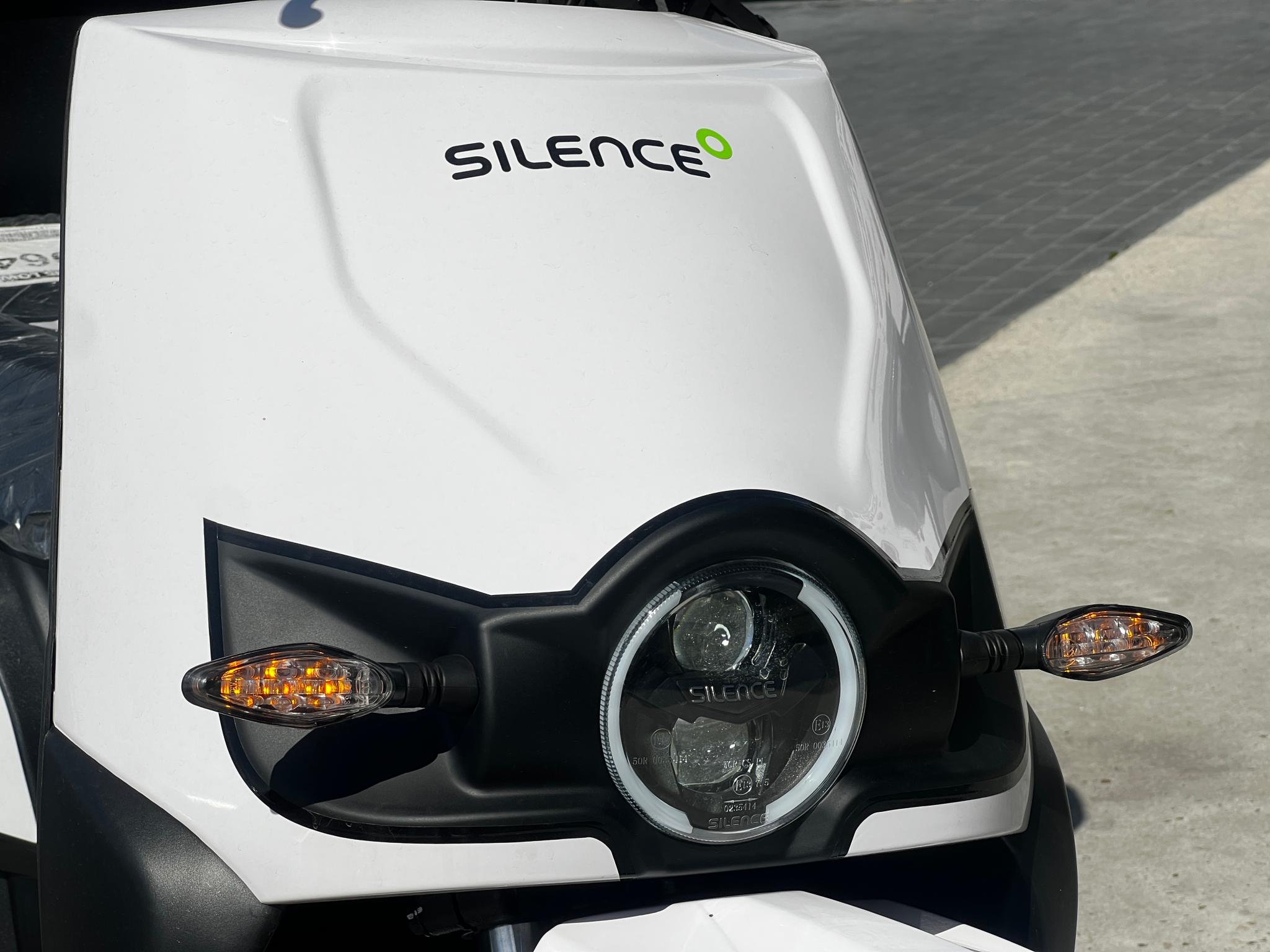 Silence-02 HS Delivery