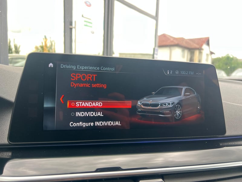 Car Thumb