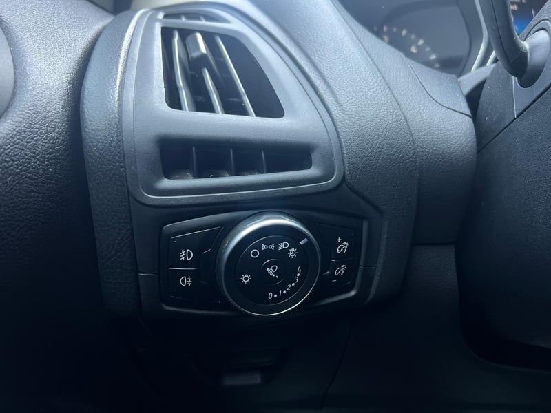 Car Thumb