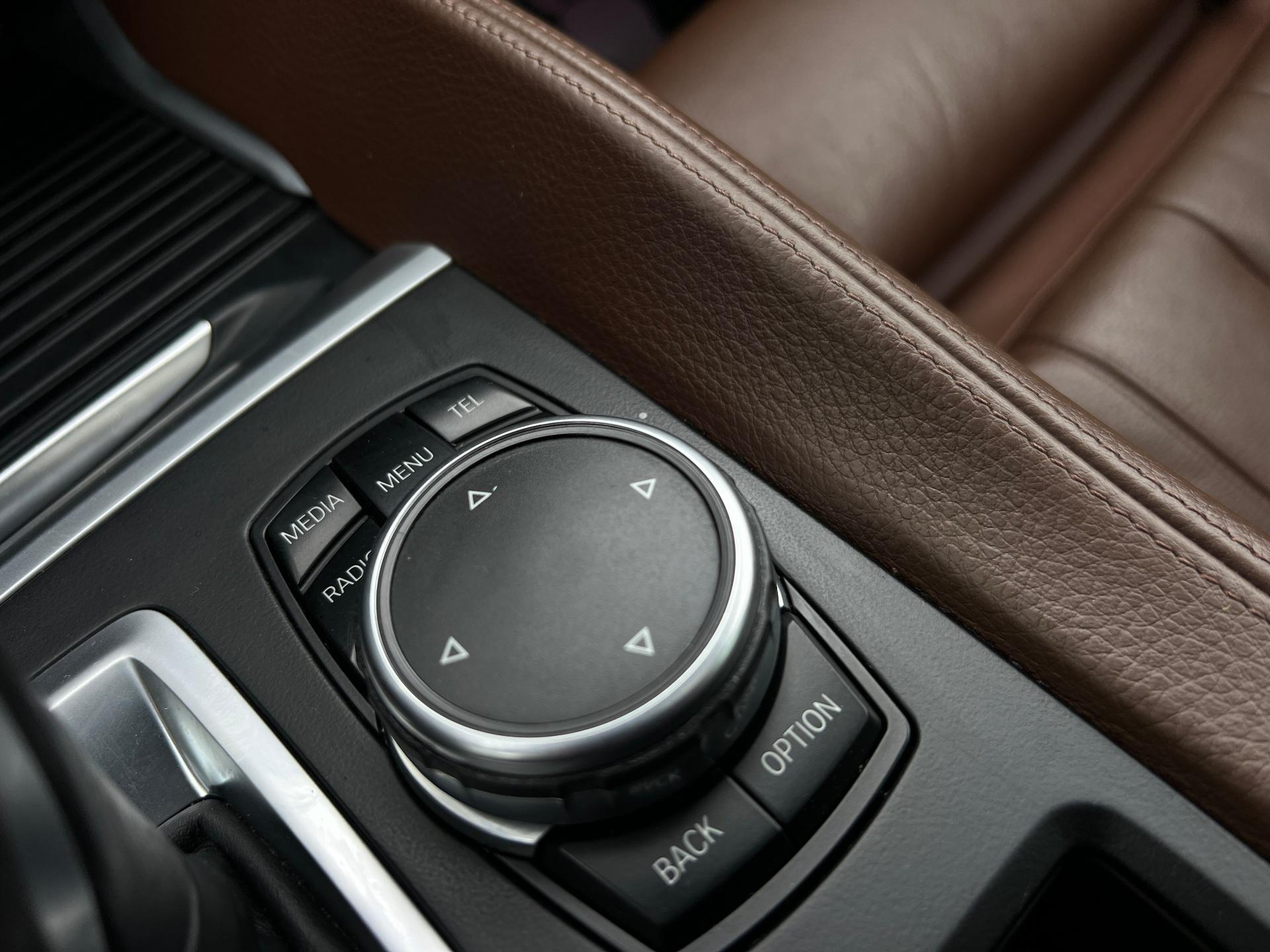 BMW-X6