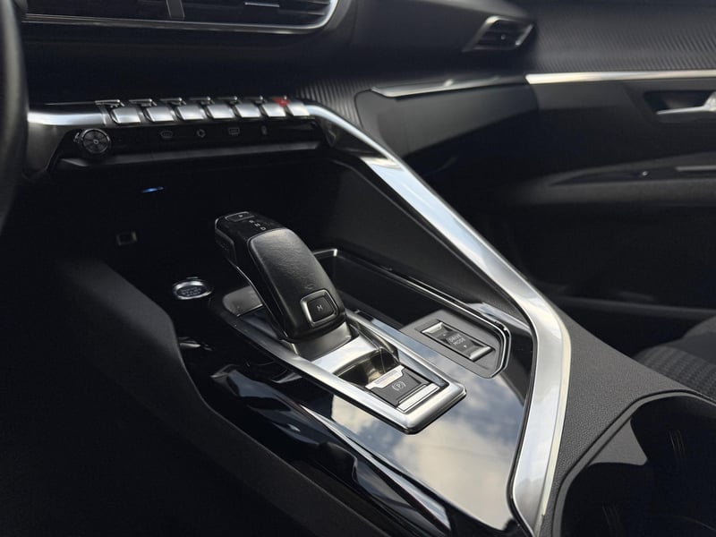 Car Thumb