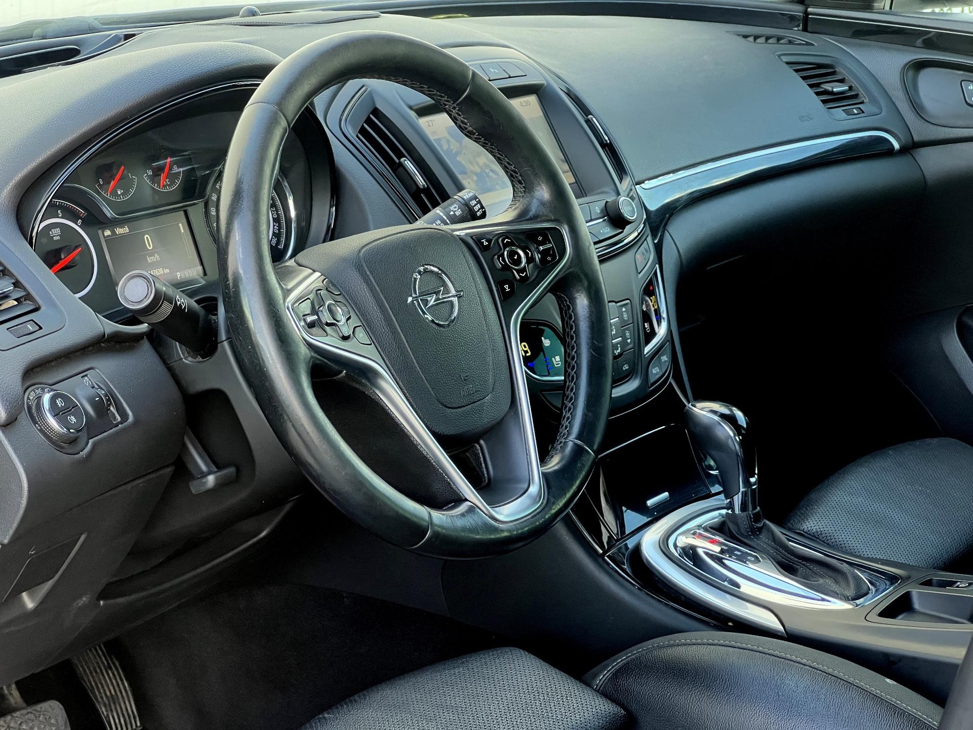 Opel-Insignia