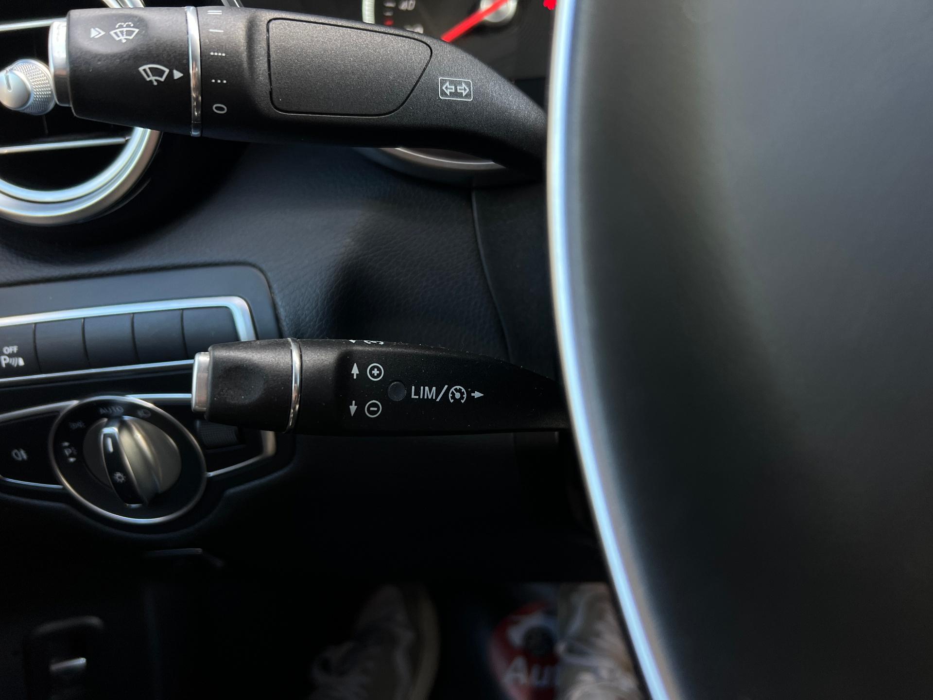 Mercedes-Benz-GLC-COUPE