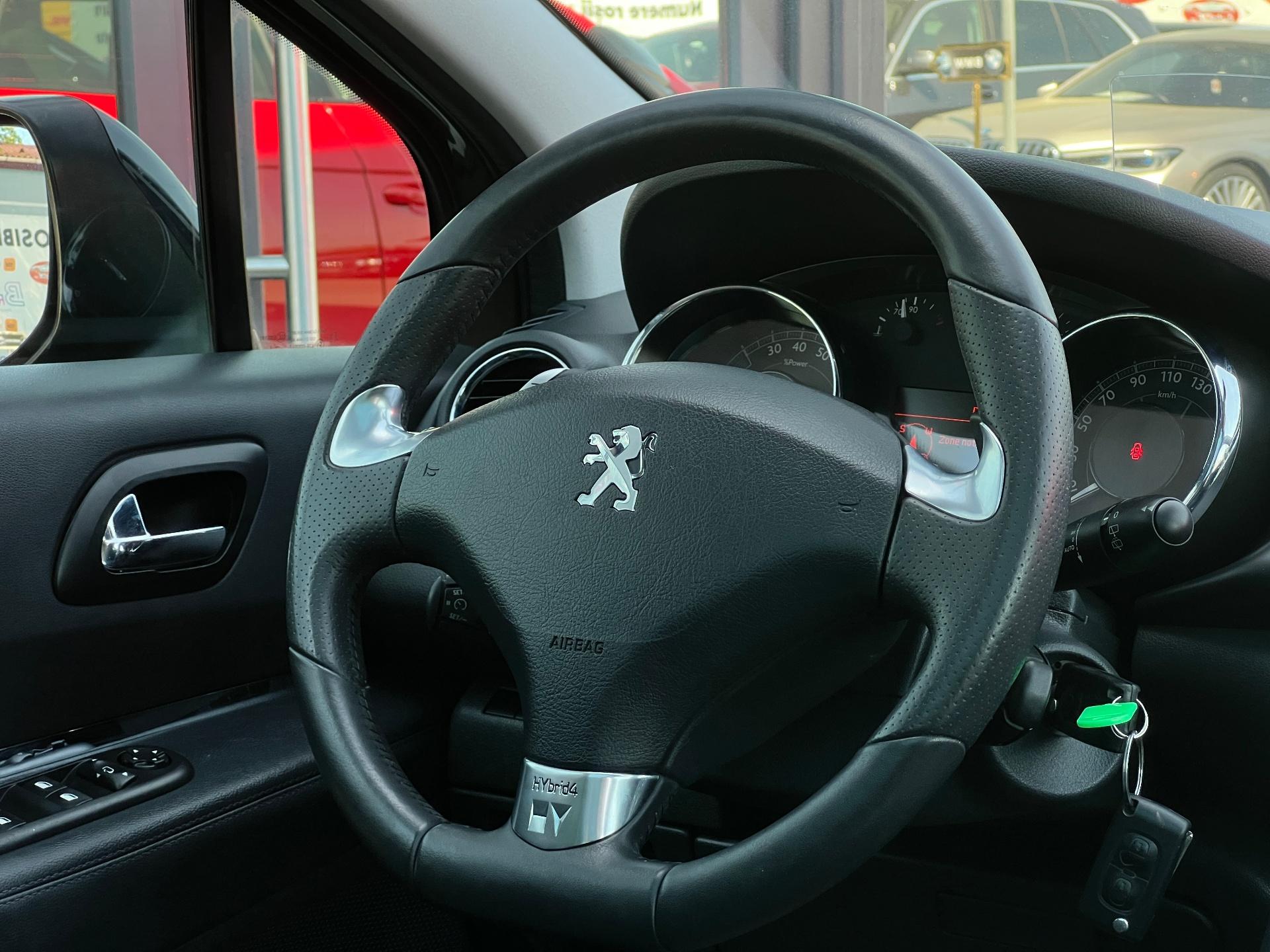 Peugeot-3008
