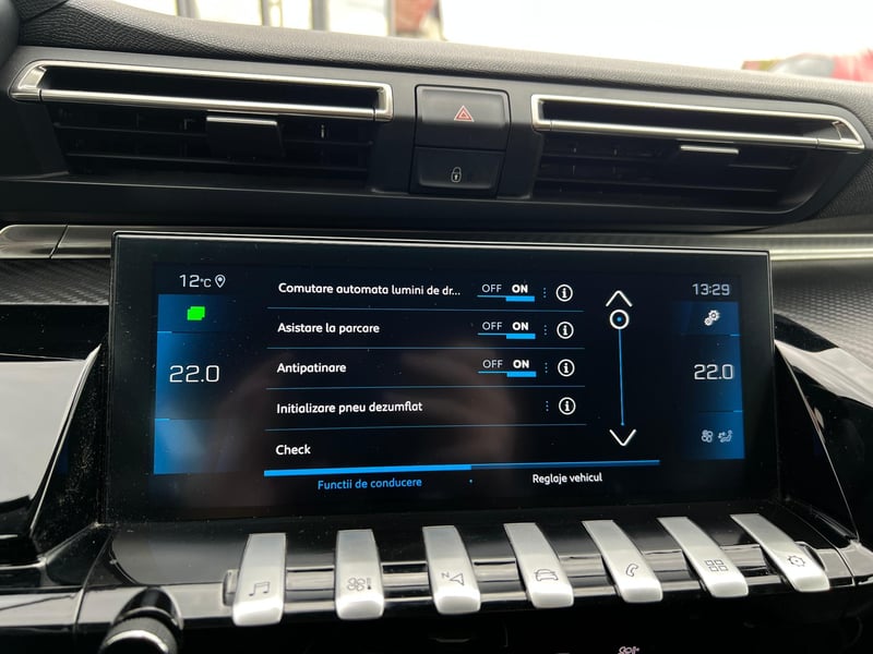 Car Thumb