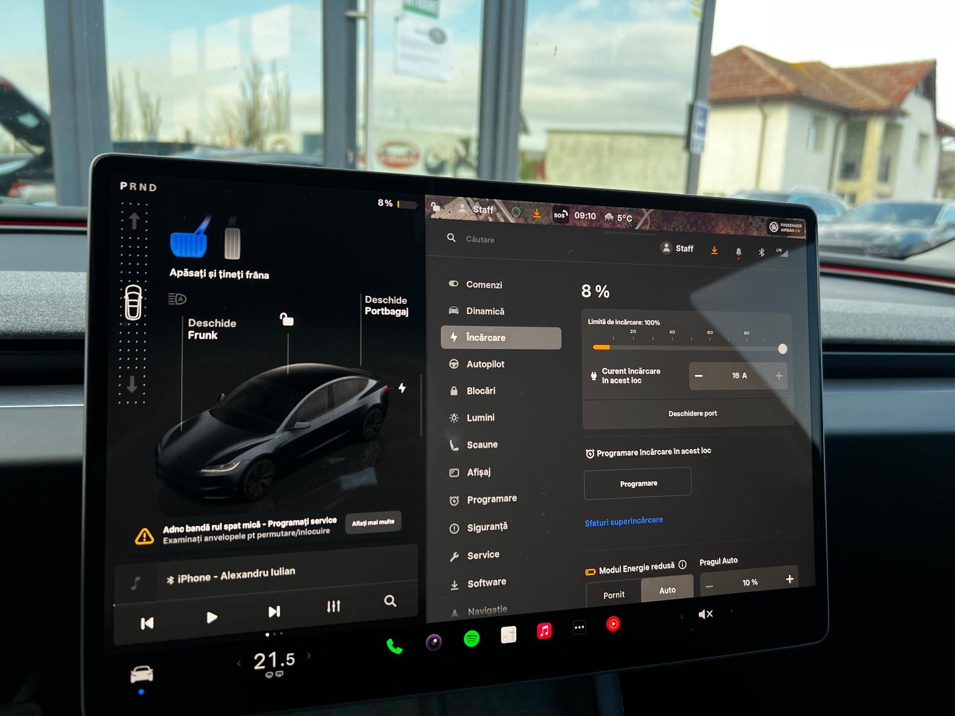 Tesla-Model 3