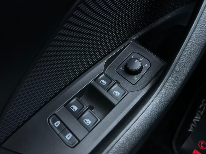 Car Thumb