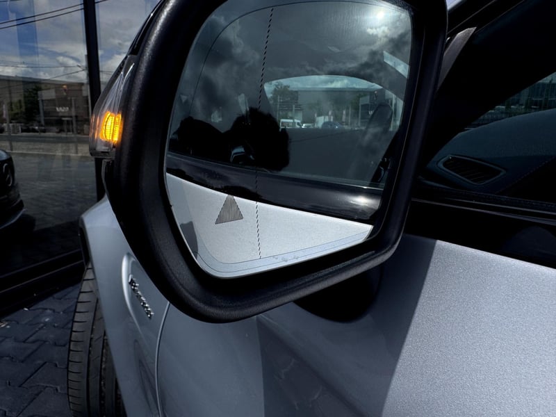 Car Thumb
