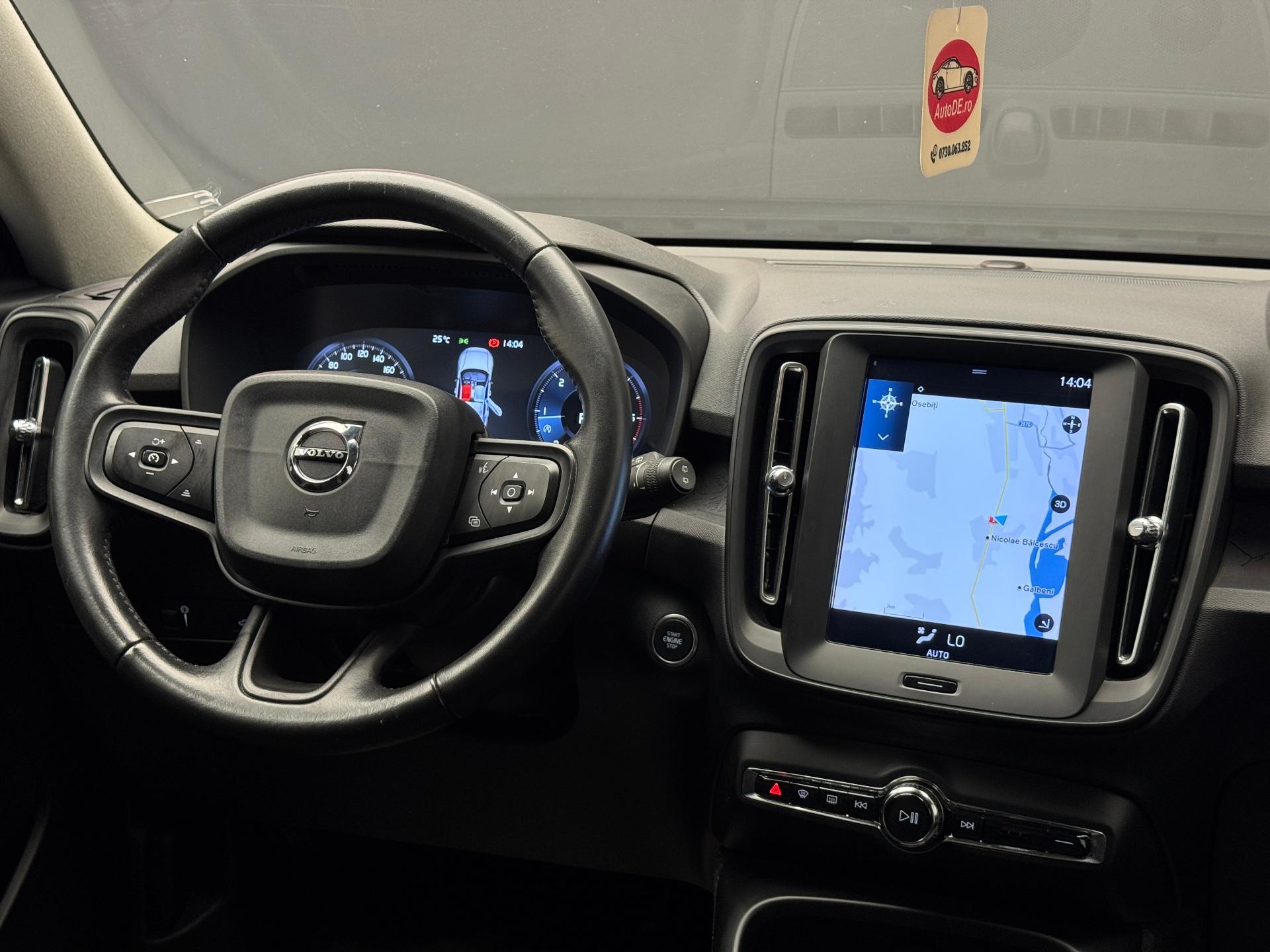 Volvo-XC 40