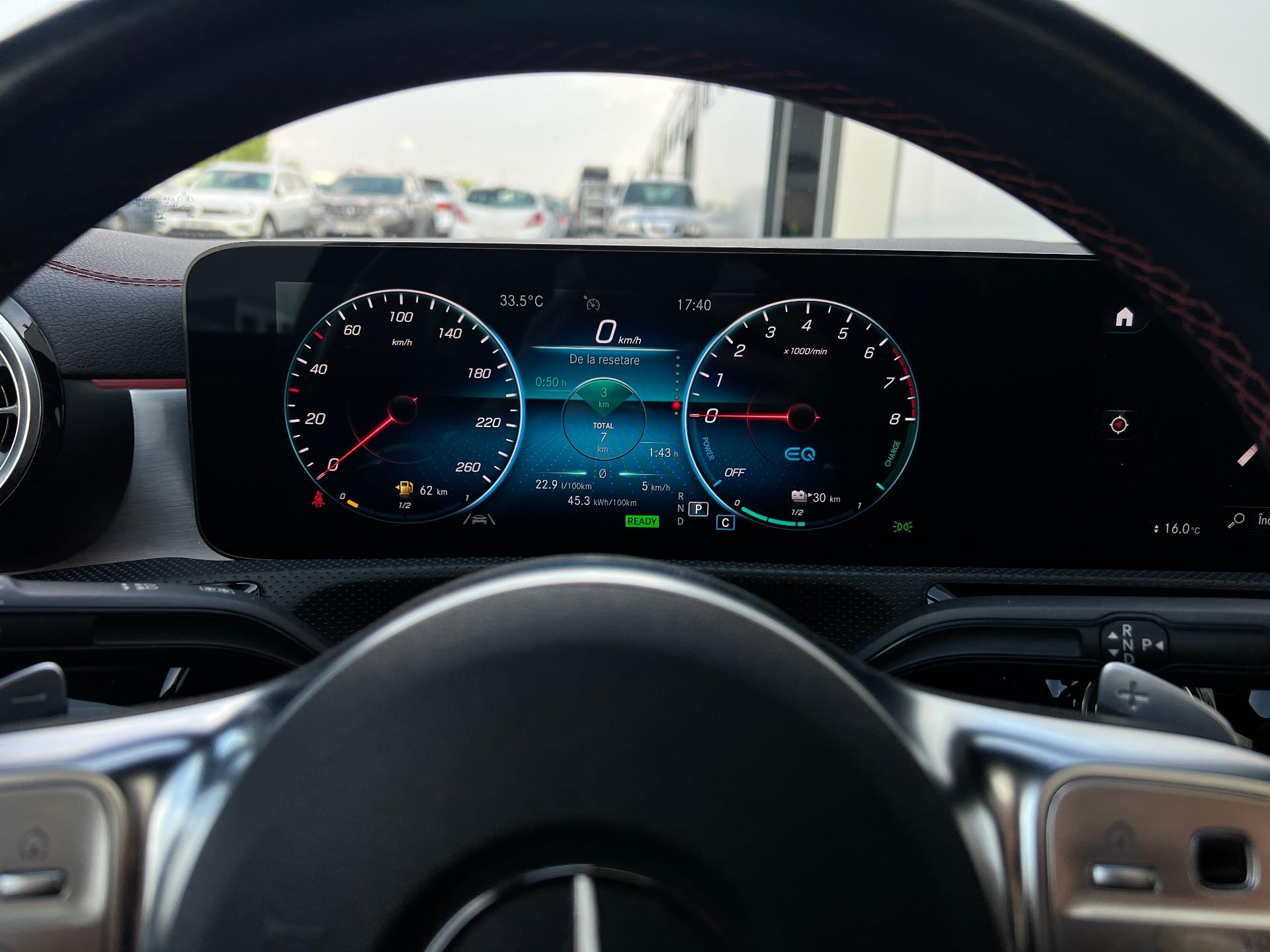 Mercedes-Benz-CLA