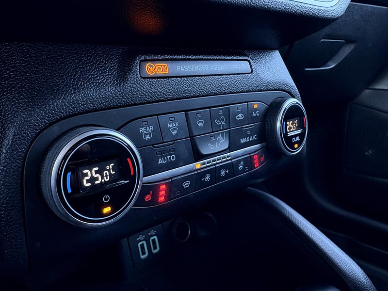 Car Thumb