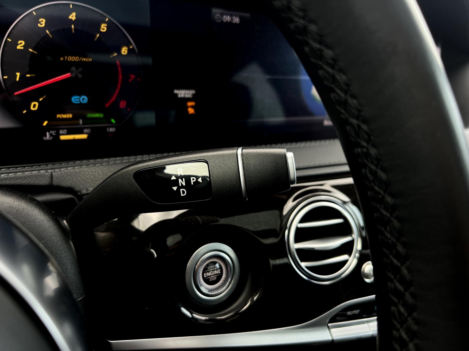 Mercedes-Benz-S