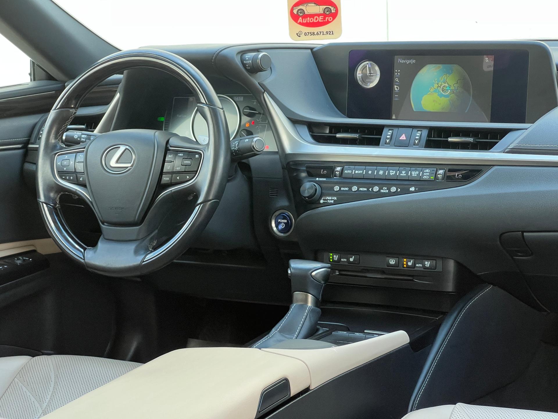 Lexus-ES