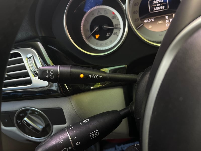 Car Thumb