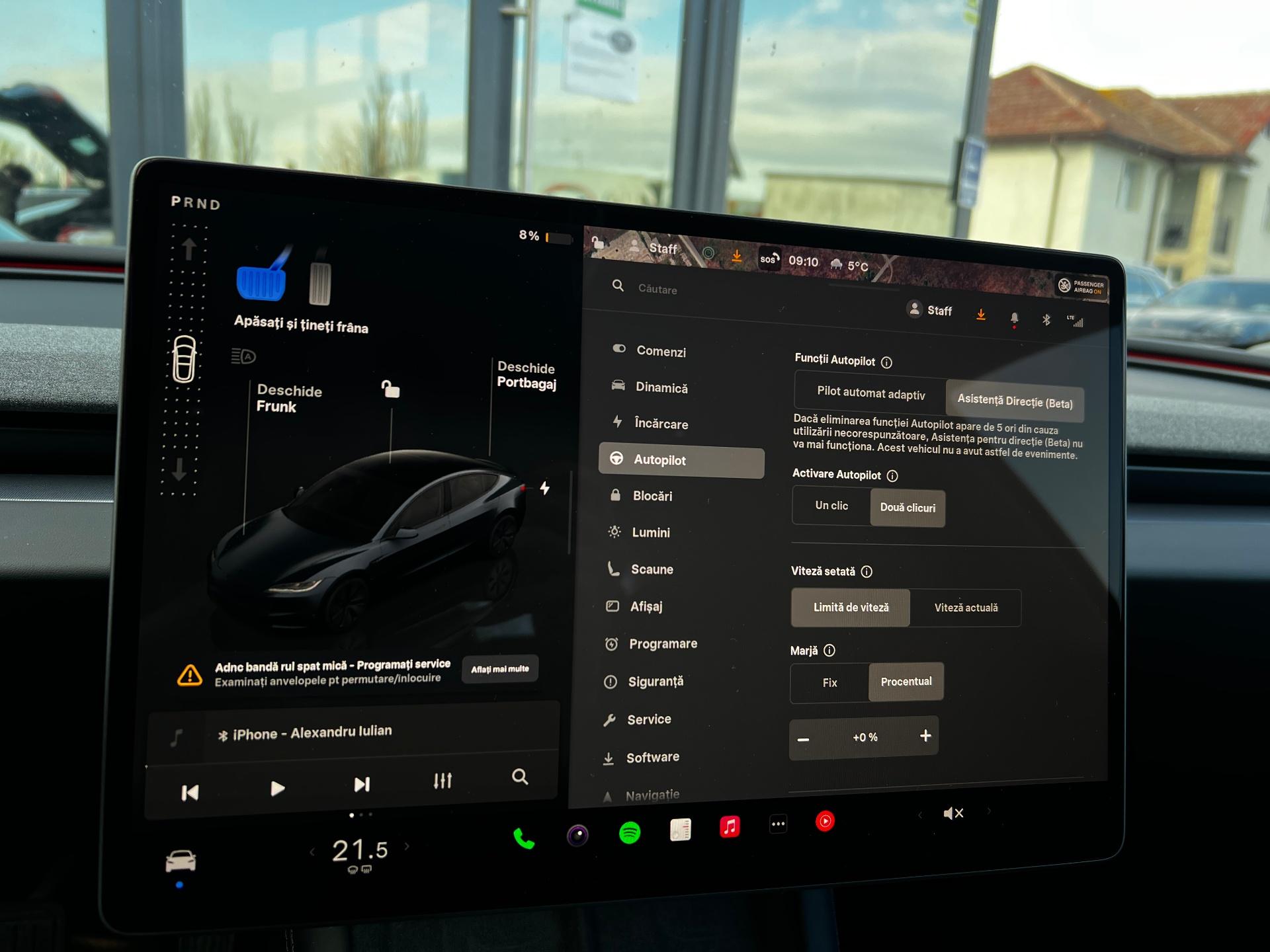 Tesla-Model 3