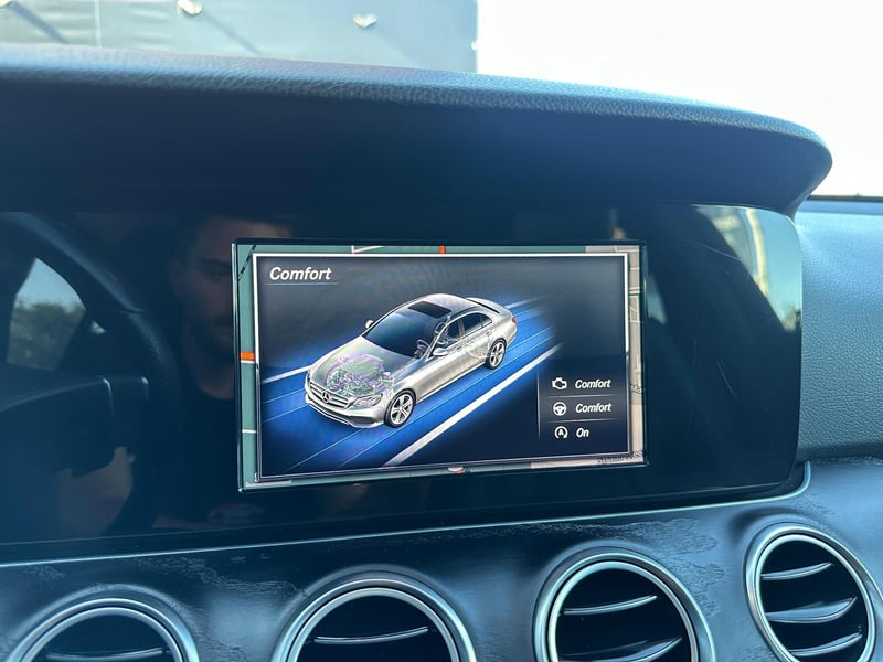 Car Thumb