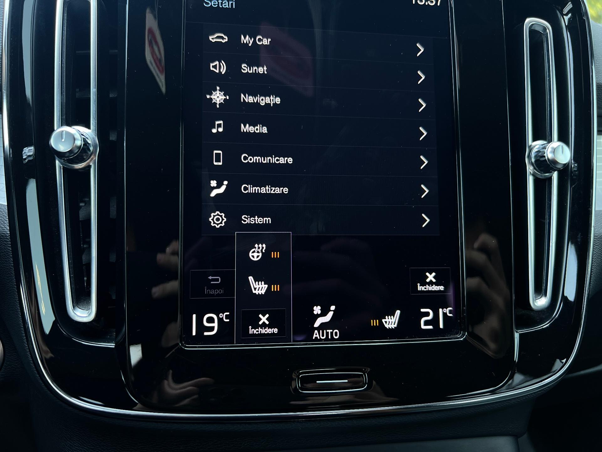 Volvo-XC 40