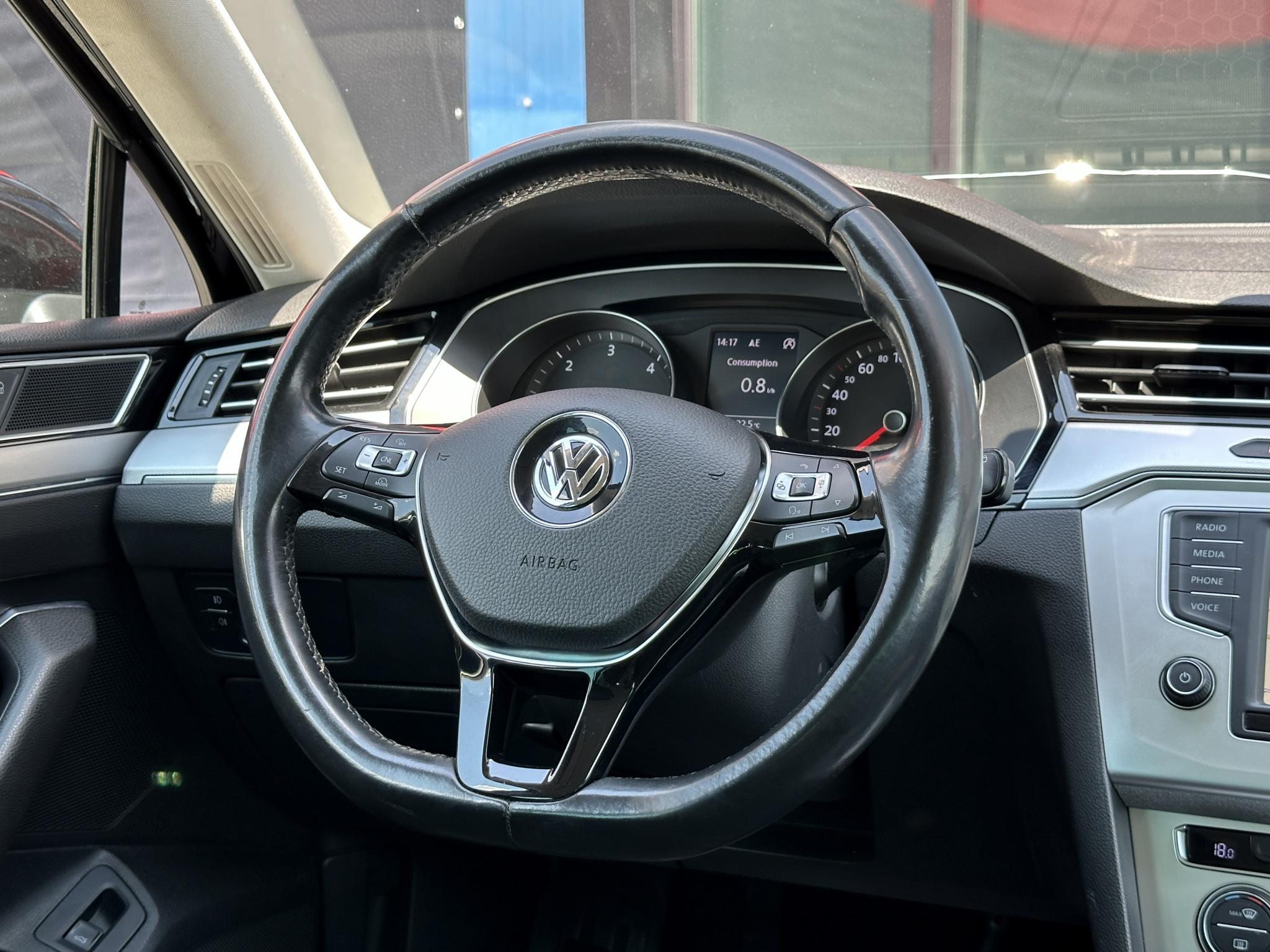 Volkswagen-Passat