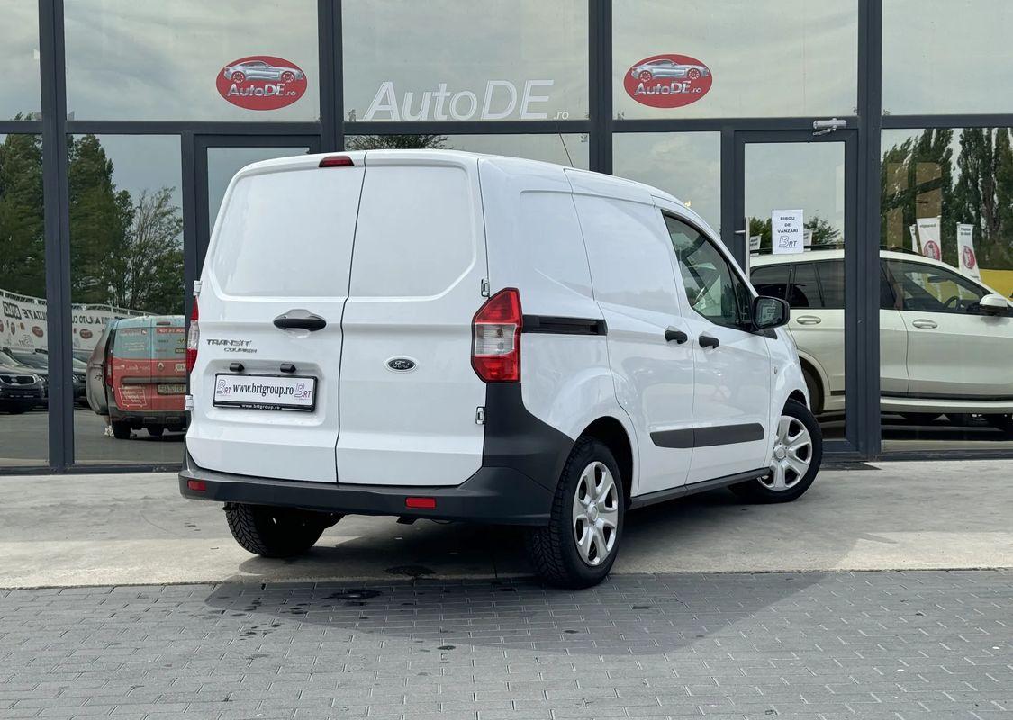 Ford-Transit Connect