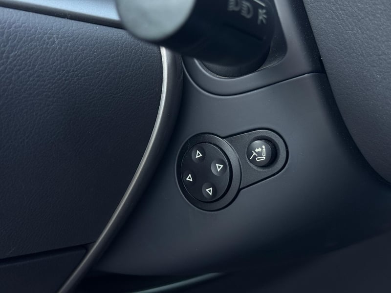 Car Thumb
