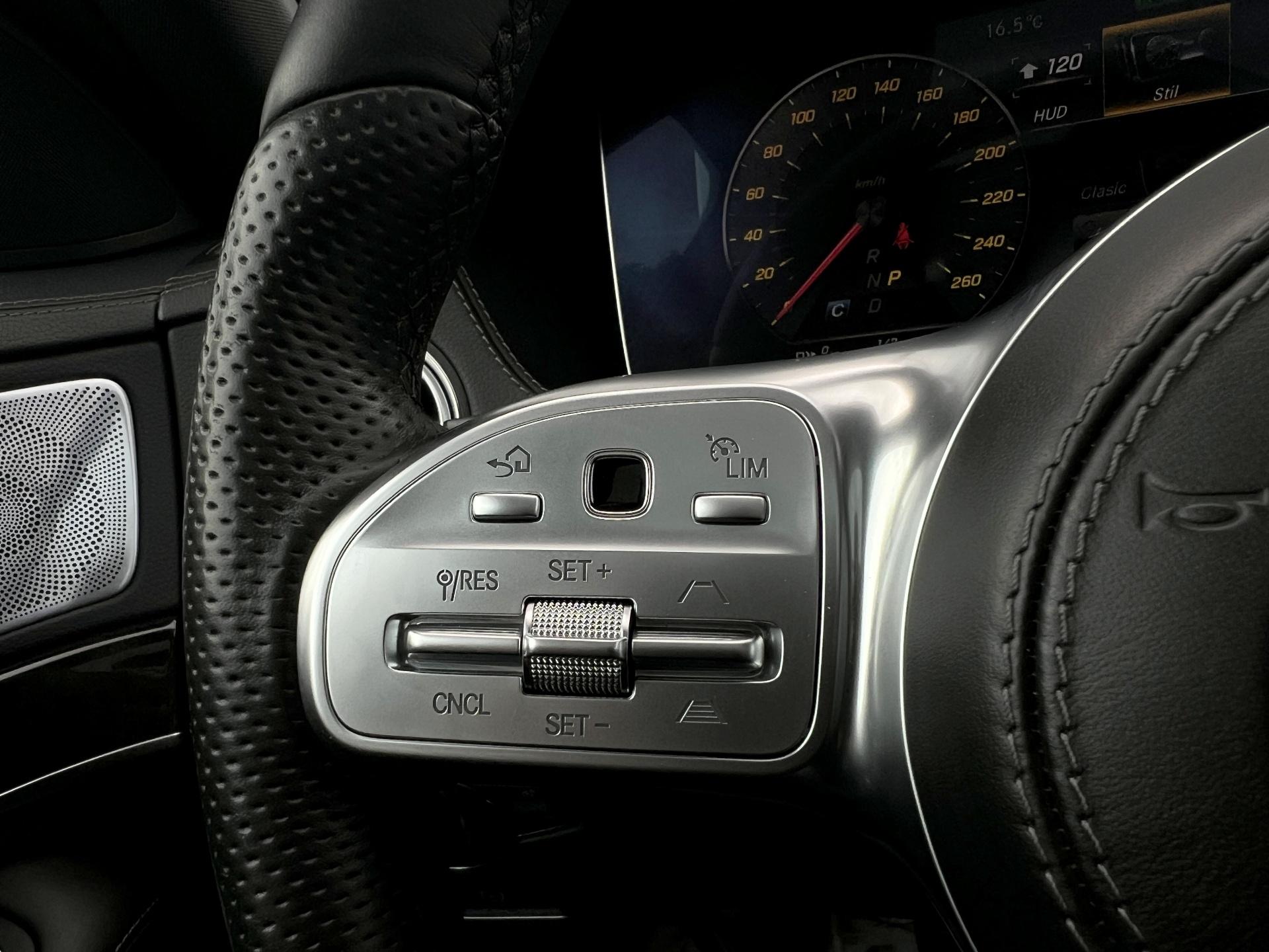 Mercedes-Benz-S