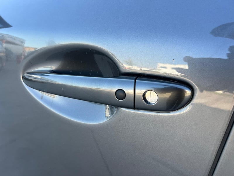 Car Thumb