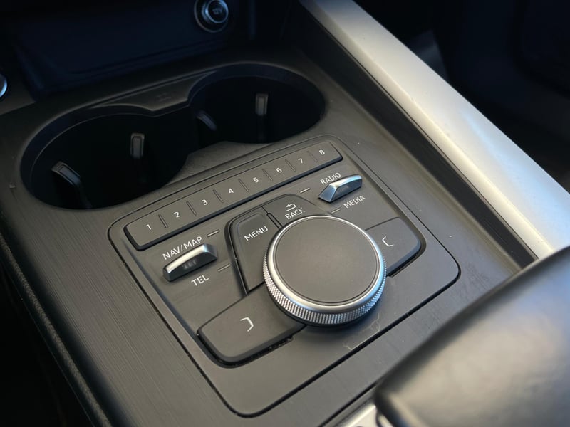 Car Thumb