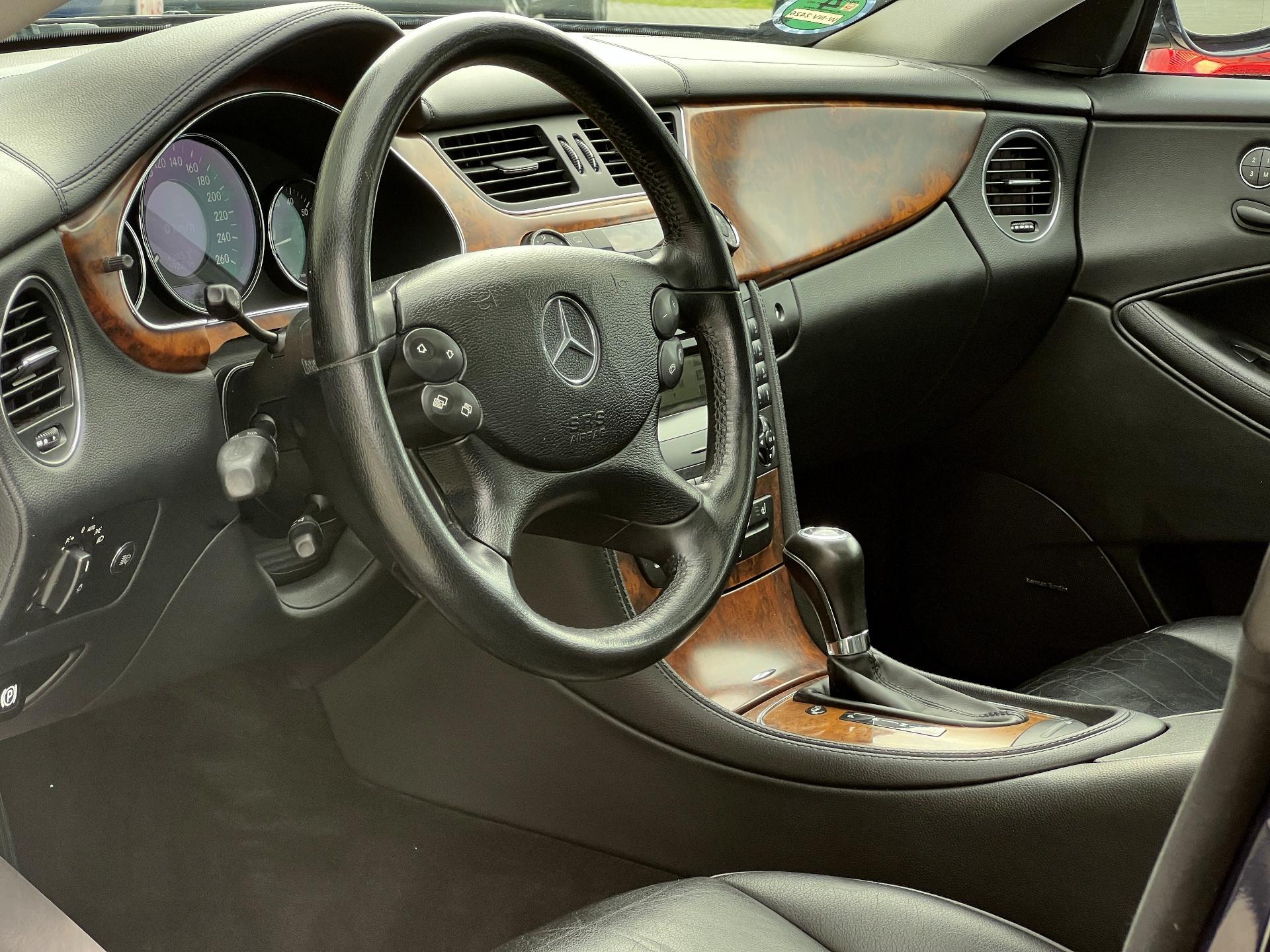 Mercedes-Benz-CLS