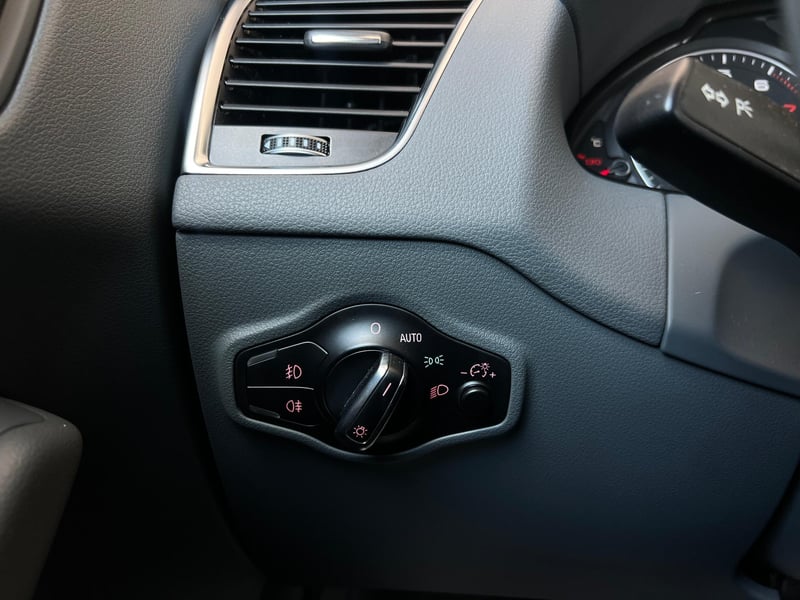 Car Thumb