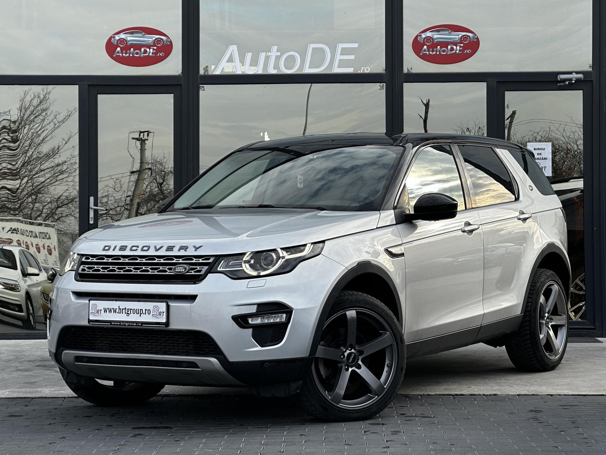Land Rover-Discovery Sport