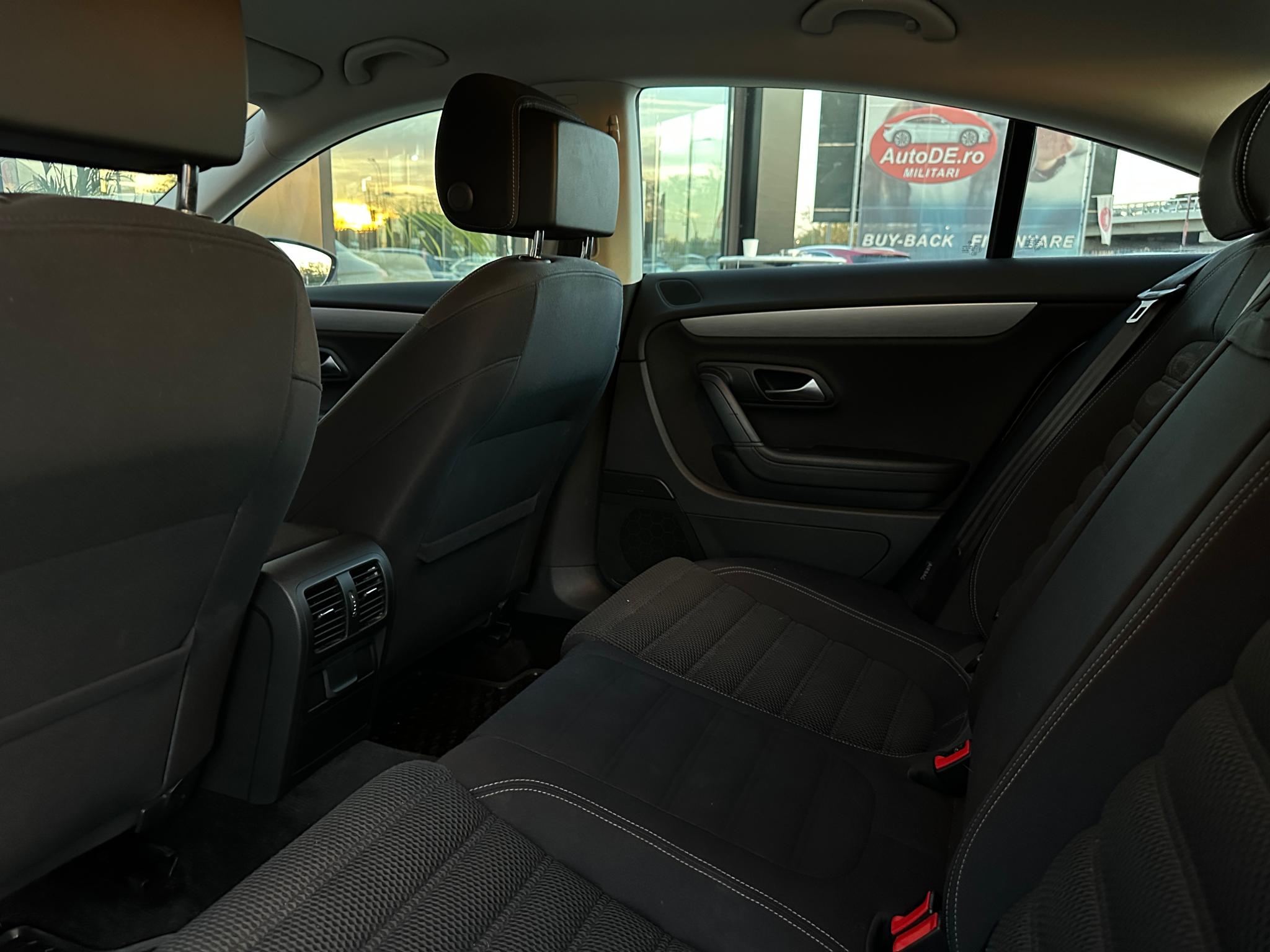 Volkswagen-Passat CC