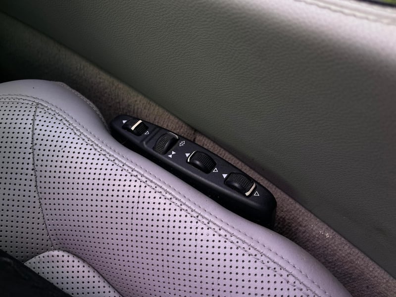 Car Thumb