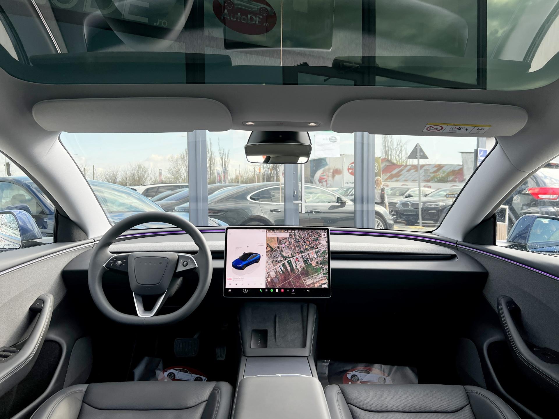 Tesla-Model 3