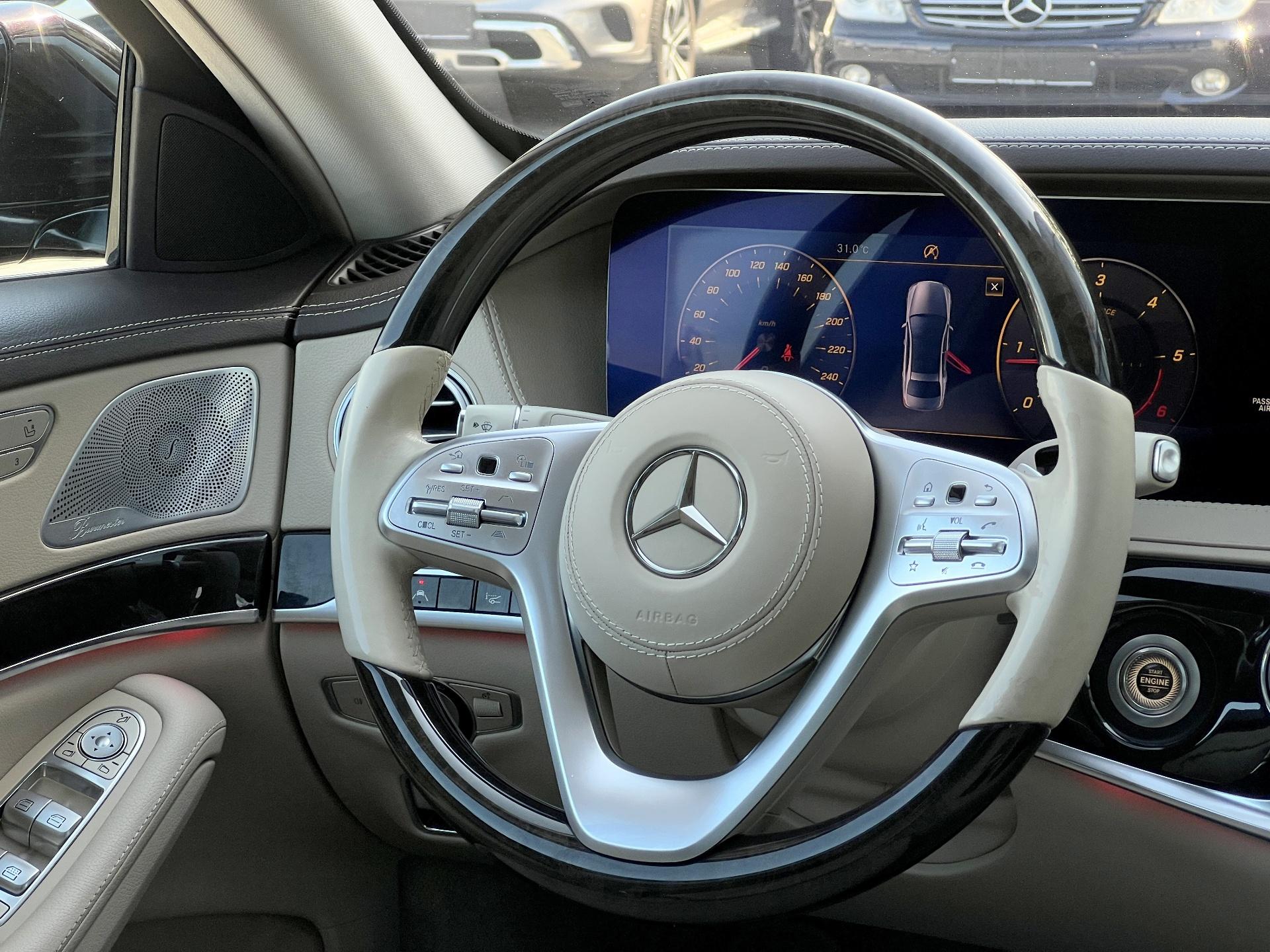 Mercedes-Benz-S