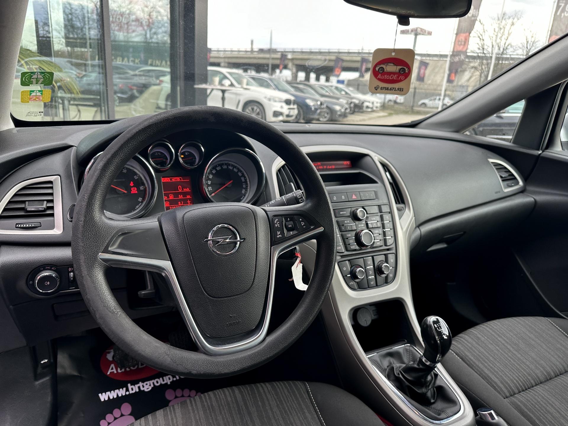 Opel-Astra