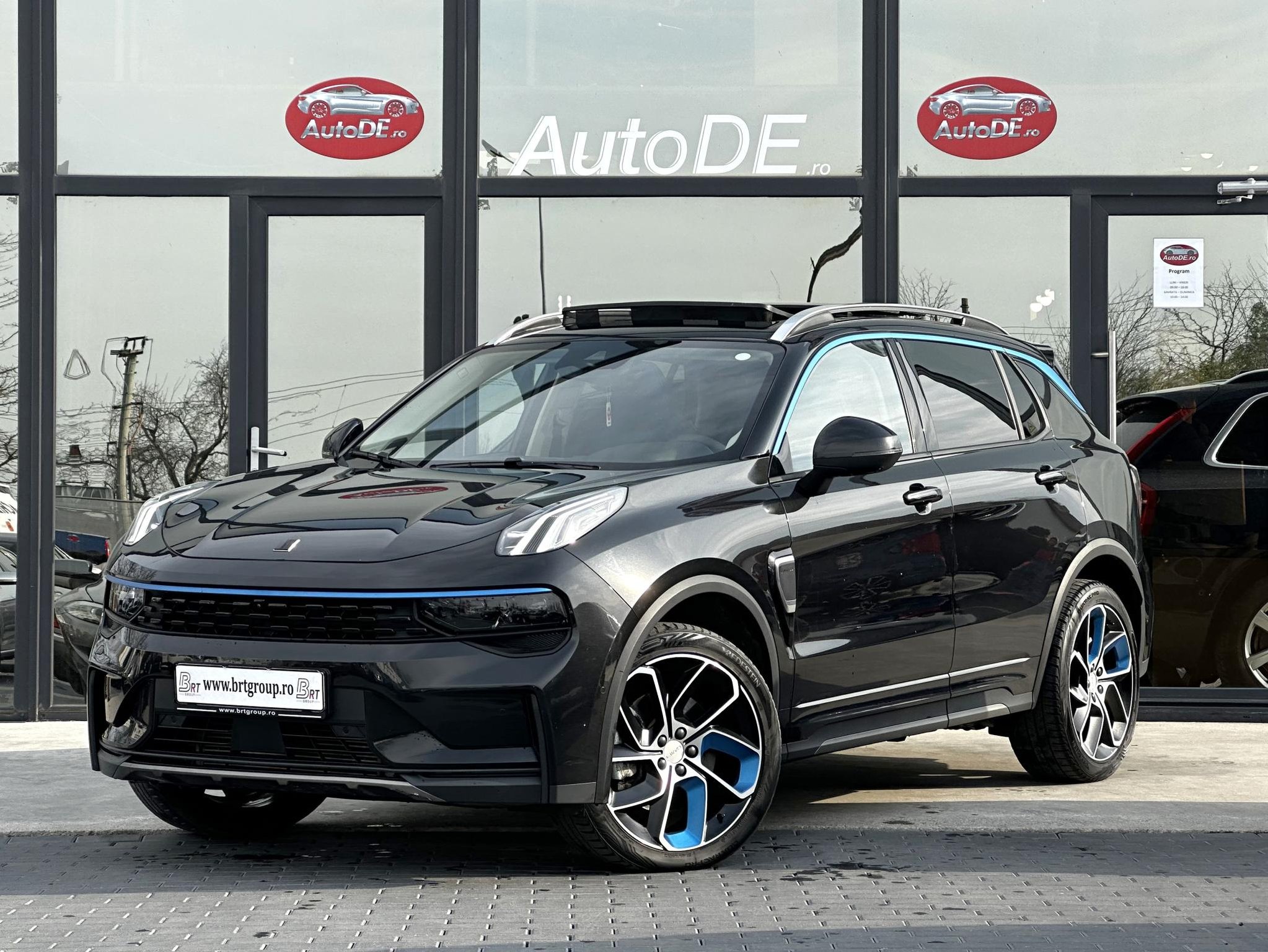 Lynk-co-01
