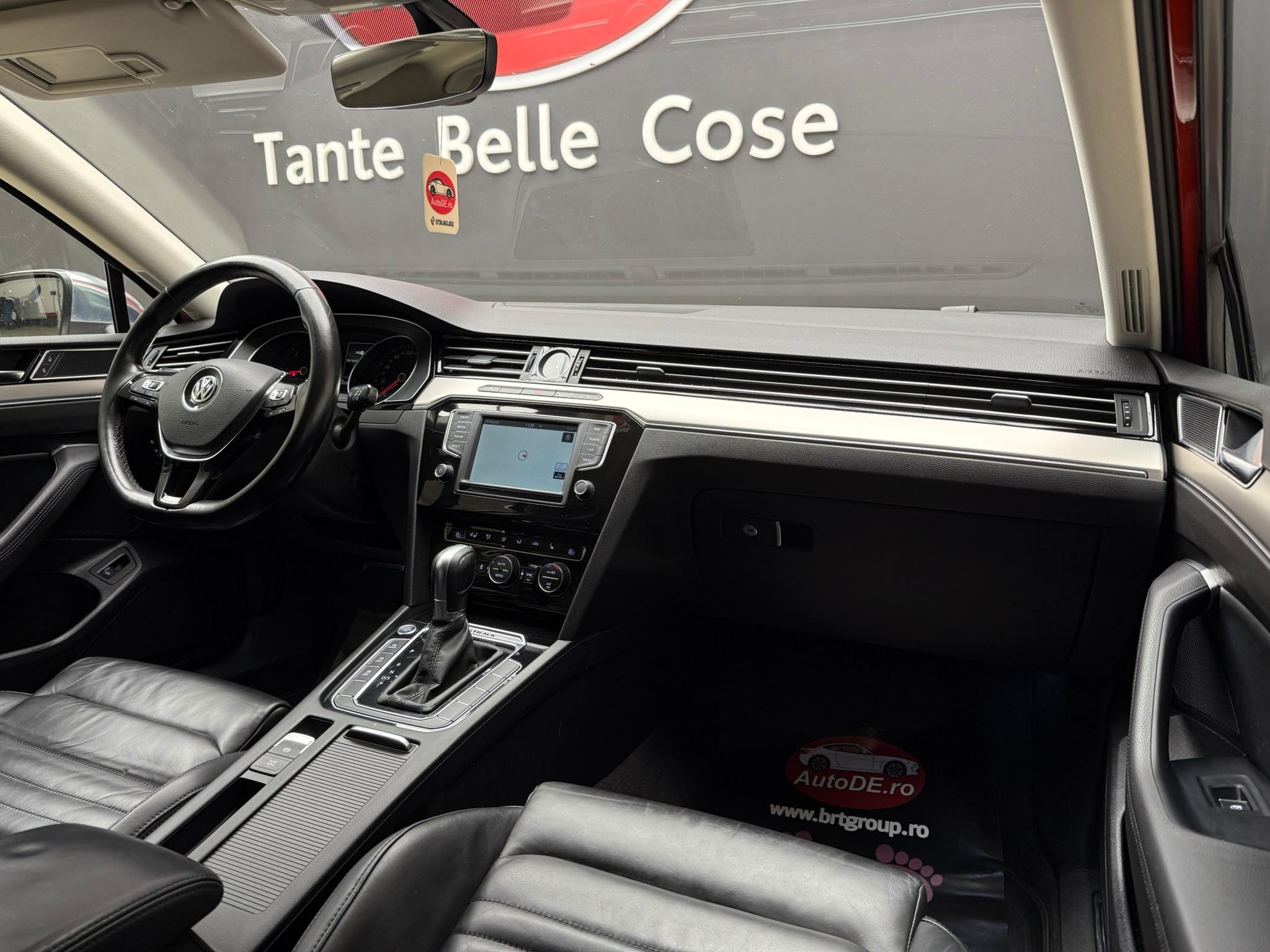 Volkswagen-Passat Alltrack