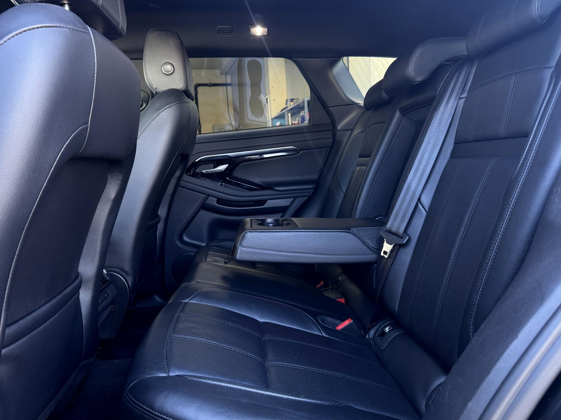 Land Rover-Range Rover Evoque