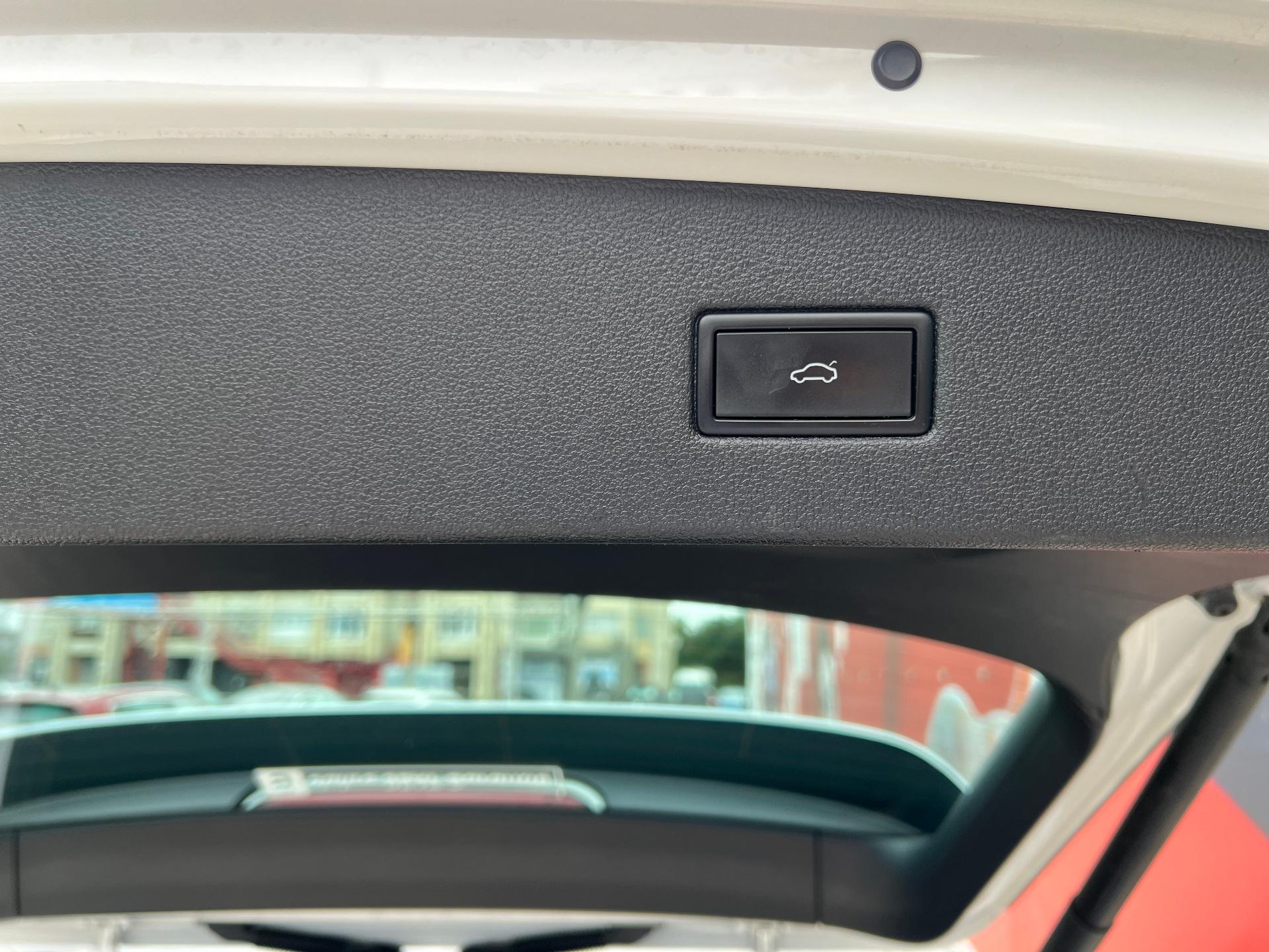 Seat-Tarraco