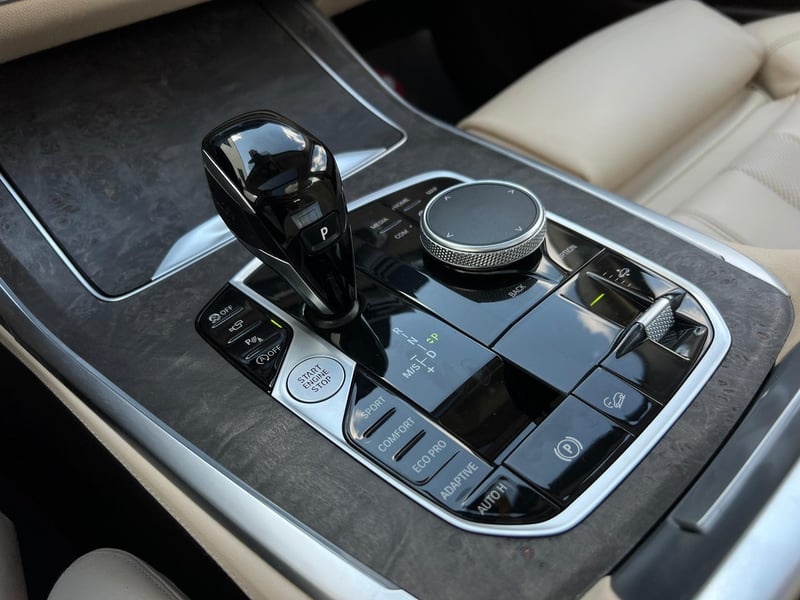 Car Thumb