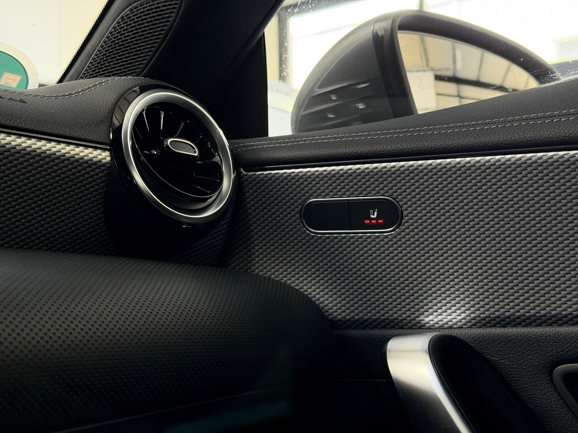 Mercedes-Benz-CLA 180